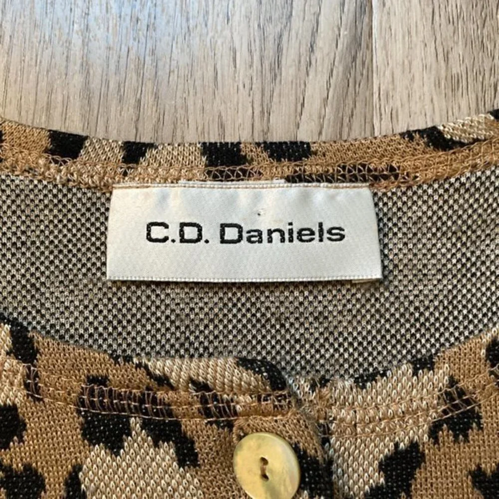 C.D. Daniels Leopard Print Sweater Plus Size 3X
